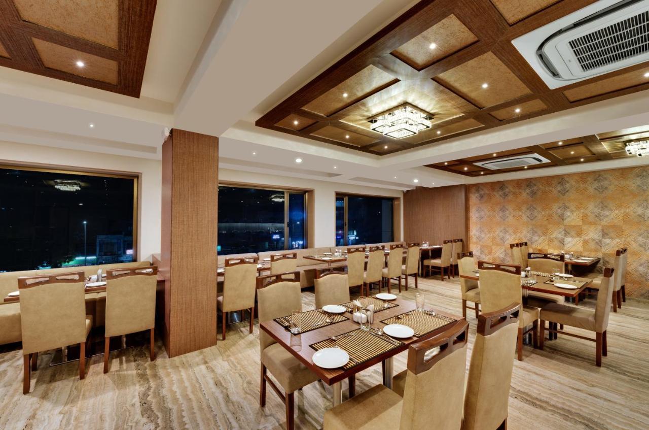 Anaya Beacon Hotel, Джамнагар Экстерьер фото