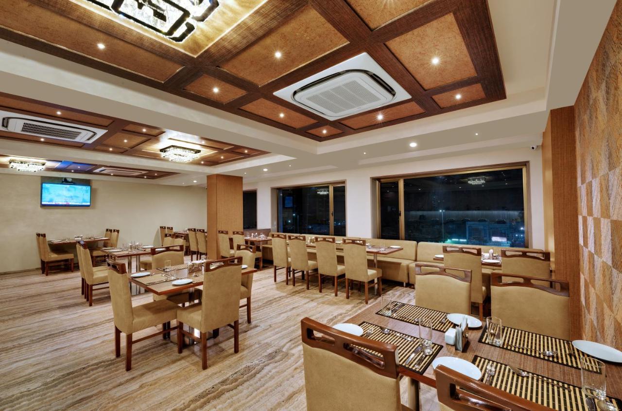 Anaya Beacon Hotel, Джамнагар Экстерьер фото